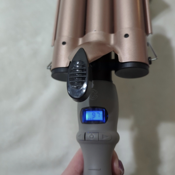 🚫SOLD!🚫Complex Culture Wave Maker Hot Iron - Picture 5 of 7